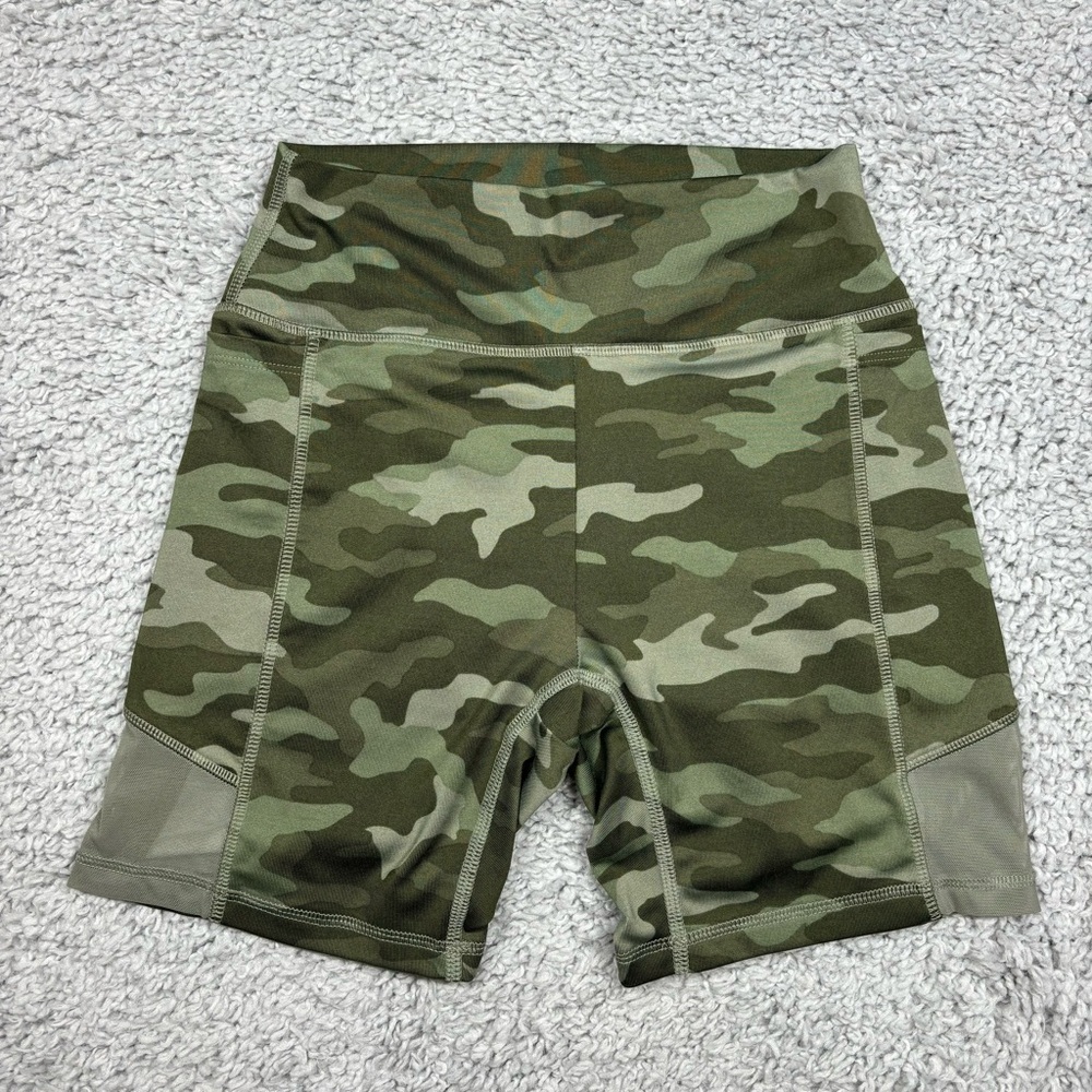 Pink Shorts Womens Extra Small Ultimate Camouflage Activewear Pockets Gym Fit